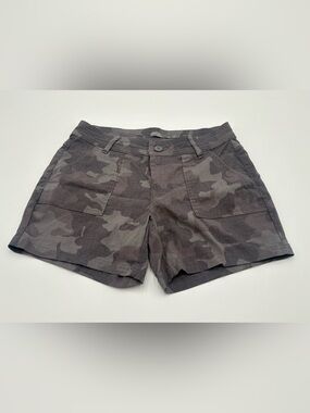 prAna Camo Stretch Shorts Women Size 8 Hiking Outdoor Casual